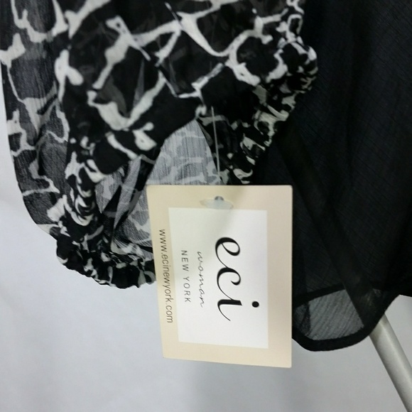 Black & White Peasant Blouse 3/4 Raglan - Picture 4 of 6